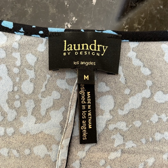 Jersey Laundry by design wrap-around type dress with 3/4 lenght sleeves. - Picture 3 of 3